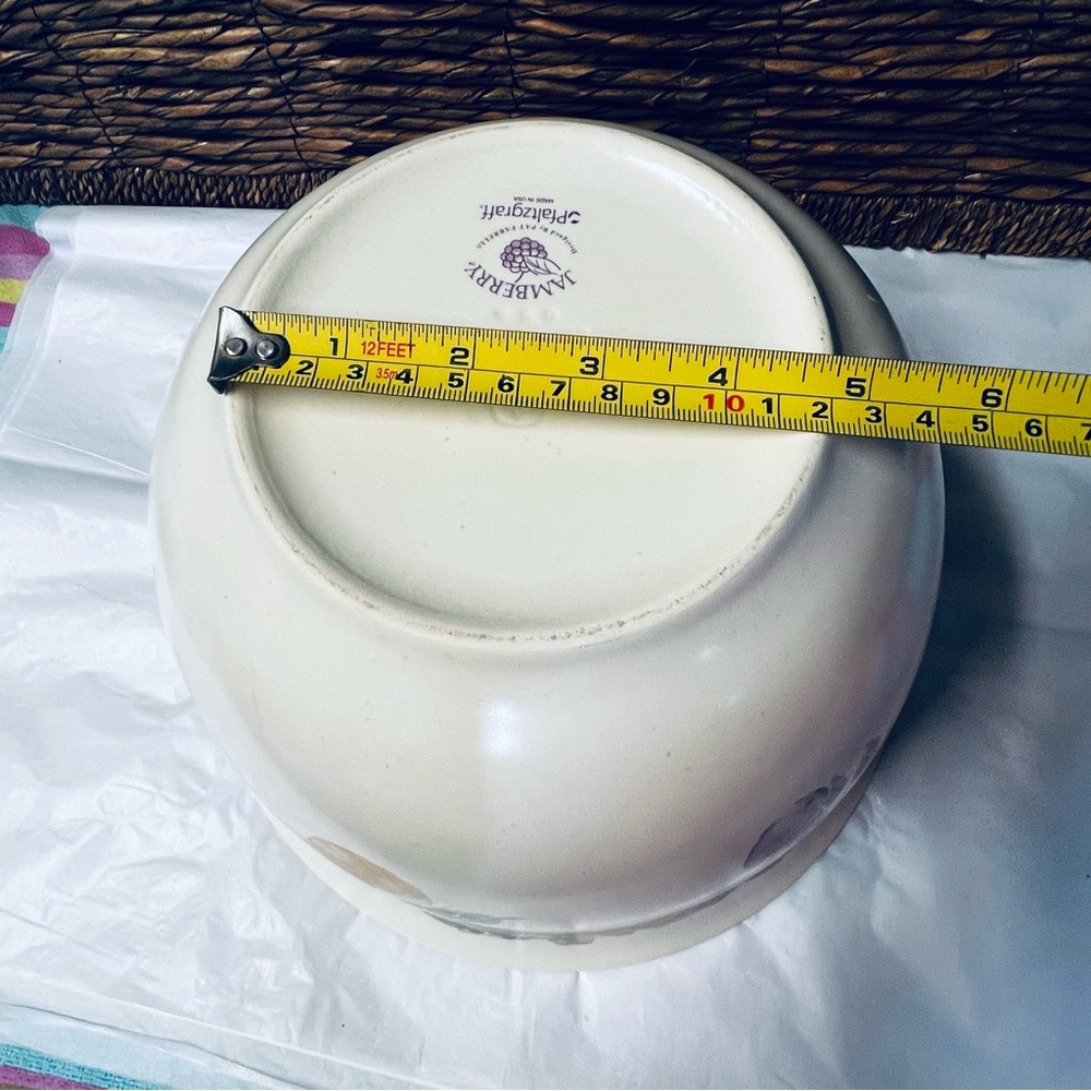 Pfaltzgraff Jamberry Large 6 Quart Mixing Bowl - Discontinued - Picture 7 of 7